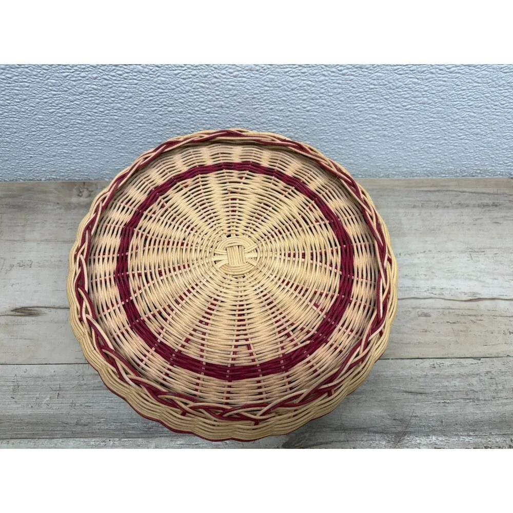 Vtg Handwoven Round Basket 7